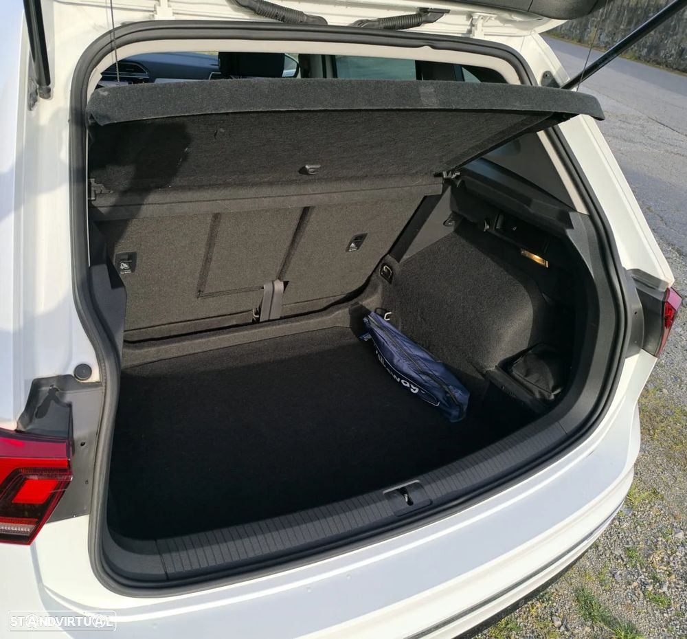 VW Tiguan 2.0 TDI R-Line - 16