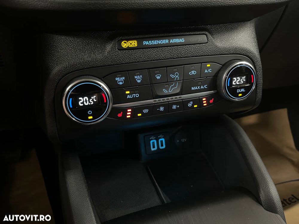 Ford Focus 1.0 EcoBoost Connected - 21