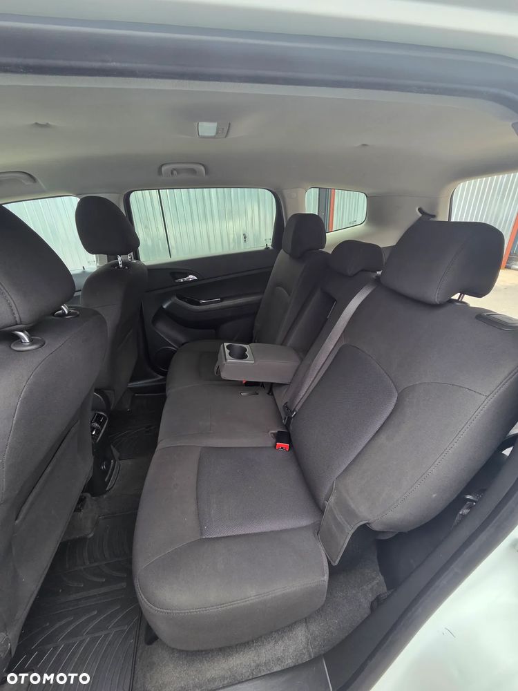 Chevrolet Orlando - 11