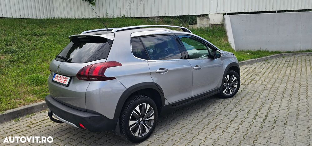 Peugeot 2008 1.6 BlueHDi FAP Allure - 3