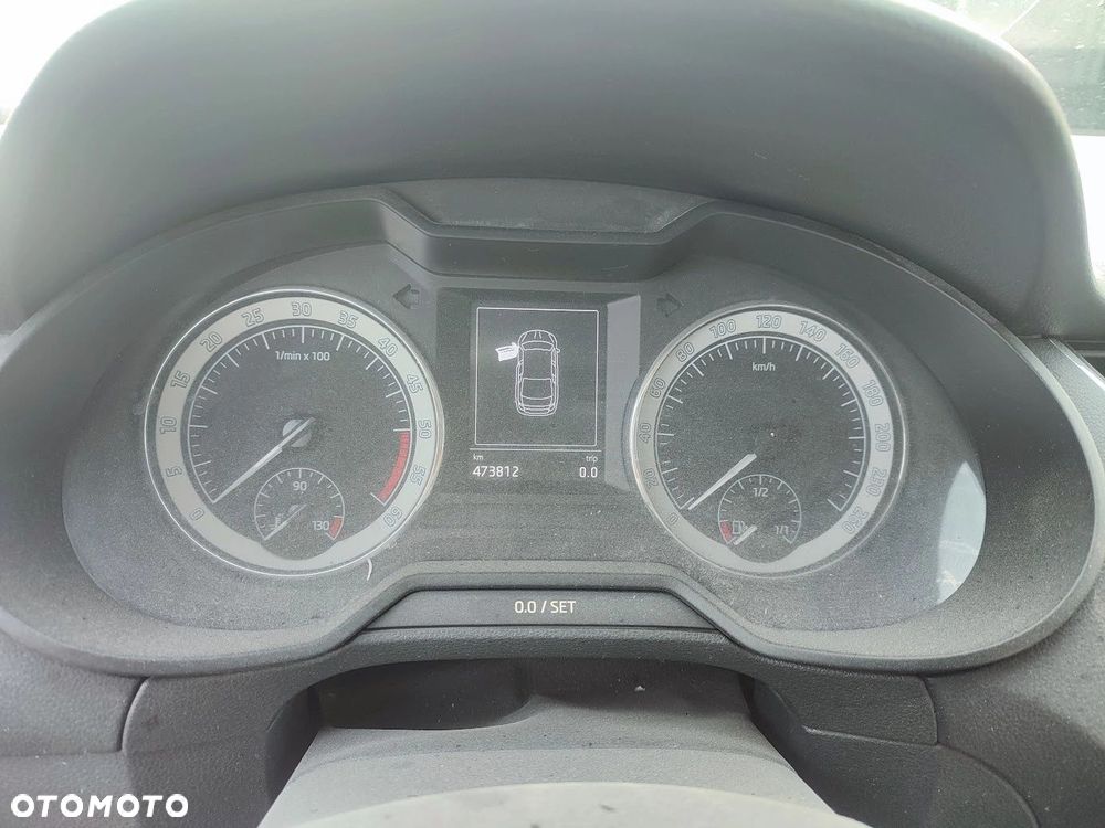 LICZNIK ZEGARY SKODA OCTAVIA III LIFT (16-20) 2.0 TDI 5E0920741F EUROPA - 1