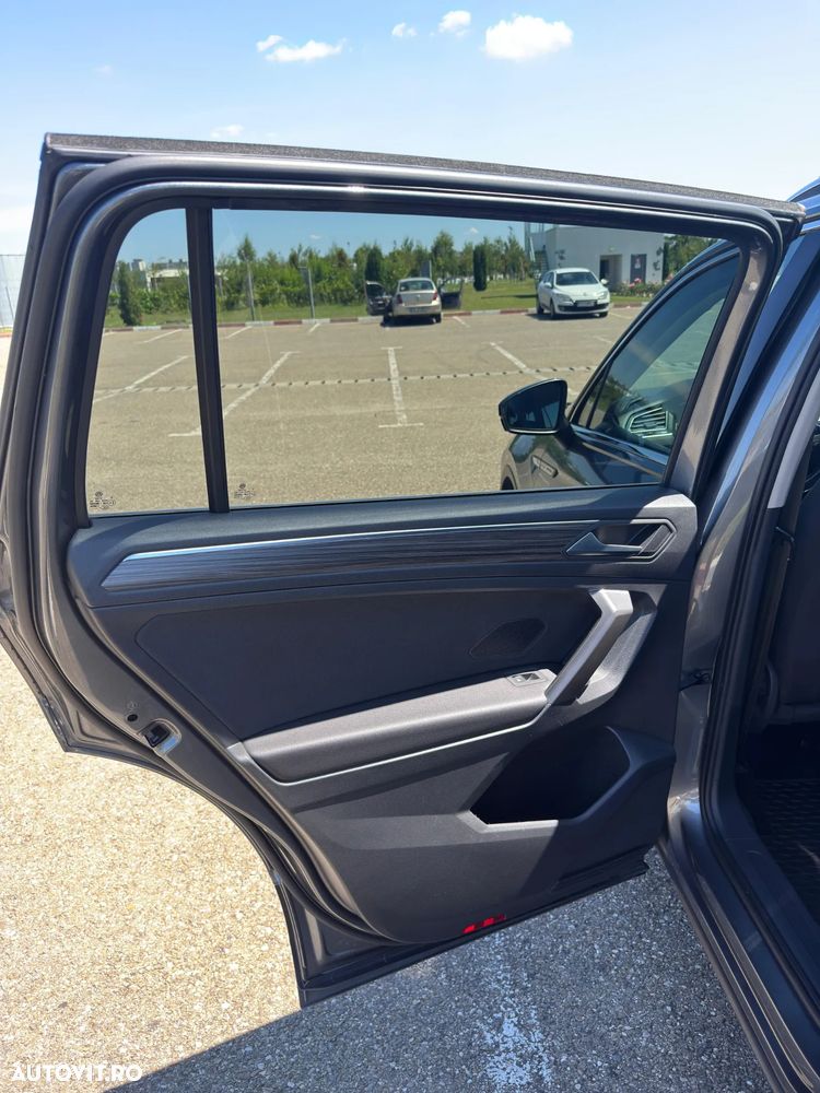 Volkswagen Tiguan 2.0 TDI SCR DSG 4Motion Elegance - 20