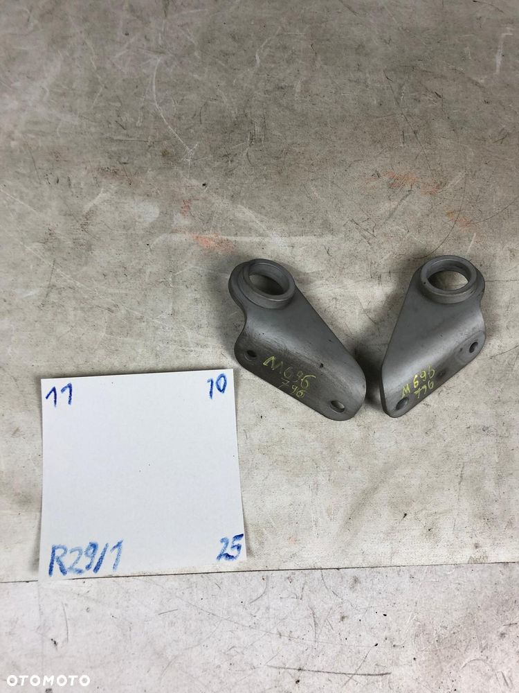 Ducati Monster 696 796 1100 Mocowanie Wydechu Tłumika