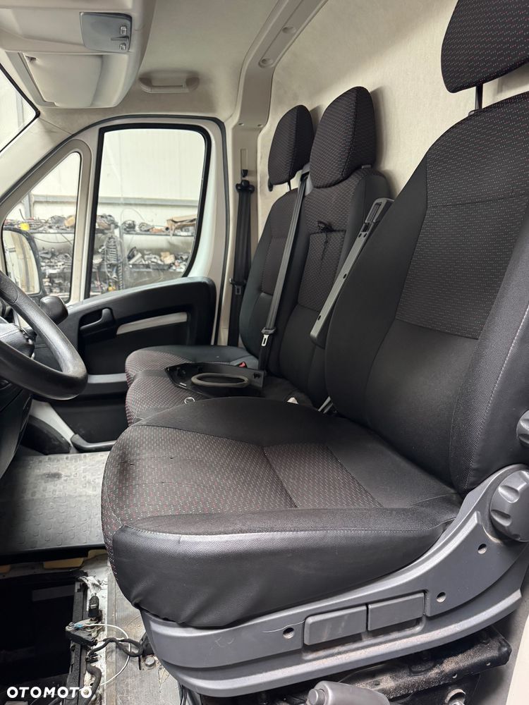 Komplet foteli/kanapa Citroen Jumper III 20R