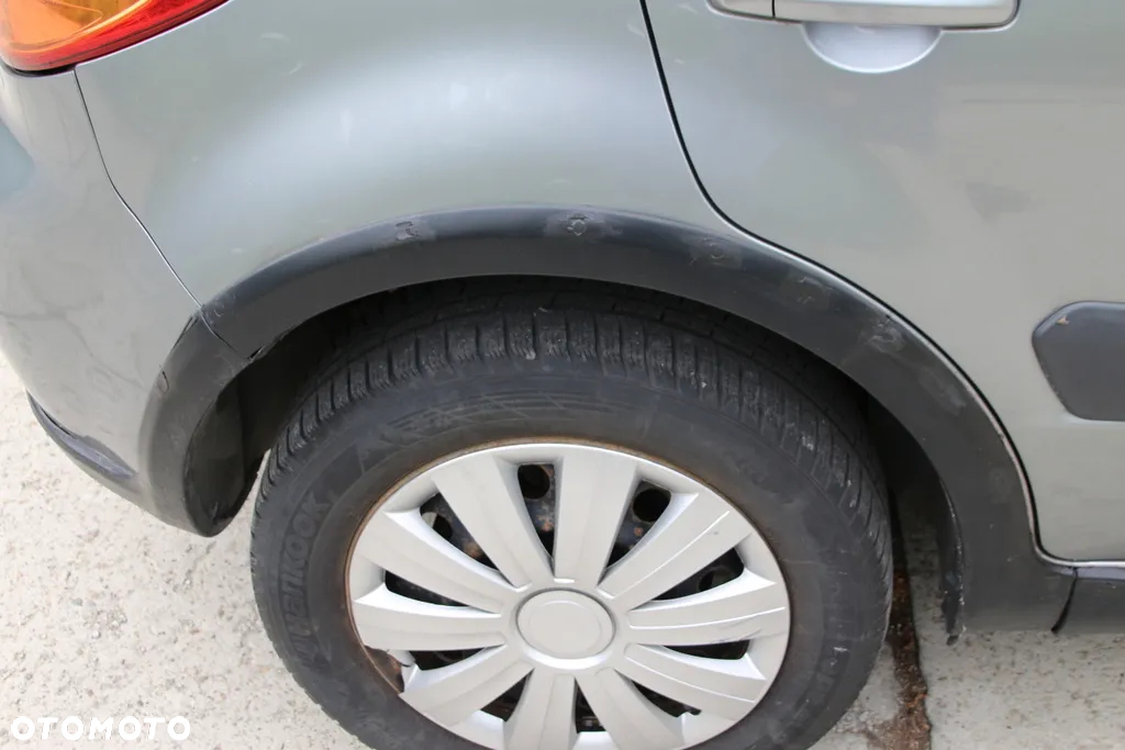 Suzuki SX4 2.0 DDiS 4x4 Style - 7
