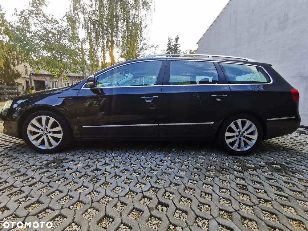 Volkswagen Passat 2.0 TDI Highline - 25