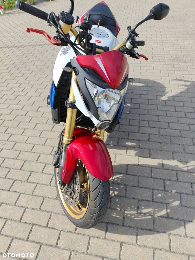 Honda CB - 10