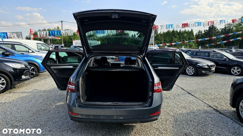 Skoda Superb - 24