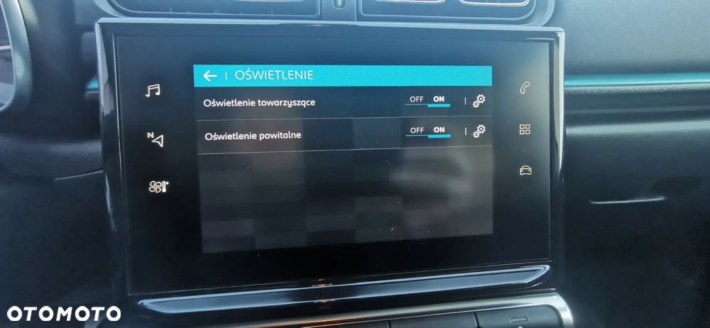 Citroën C3 1.2 PureTech Shine - 26