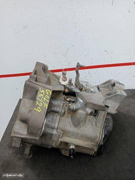 CAIXA VELOCIDADES VOLKSWAGEN GOLF V 2004 - 4