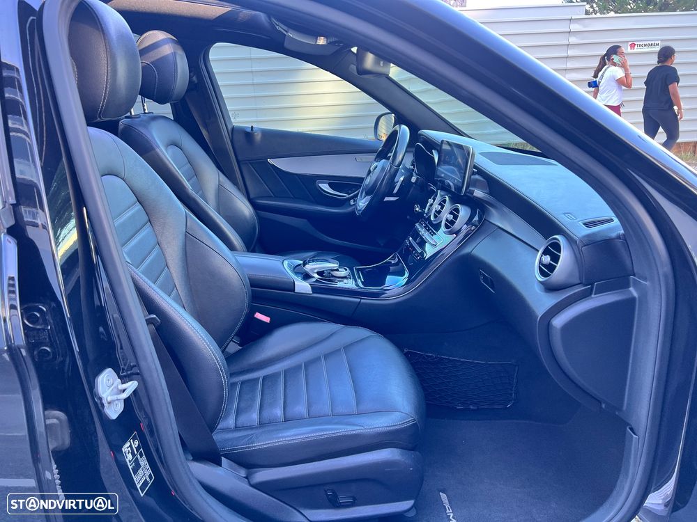 Mercedes-Benz C 300 BlueTEC Hybrid AMG Line - 22