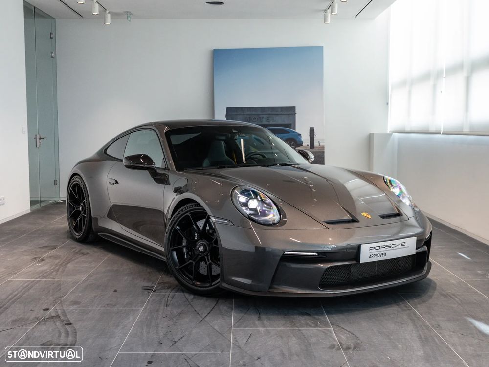 Porsche 911 (992) - 3