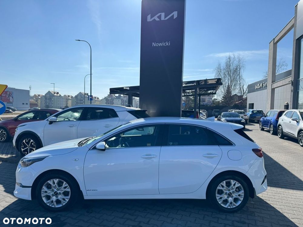 Kia Ceed 1.5 T-GDI M - 2