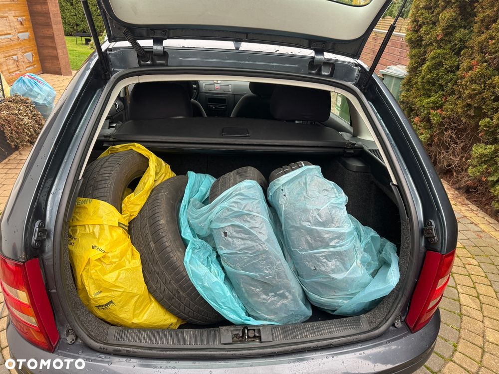 Skoda Fabia 1.4 16V Combi Classic - 13