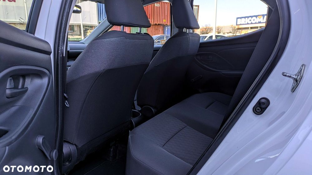 Toyota Yaris 1.0 Comfort - 12