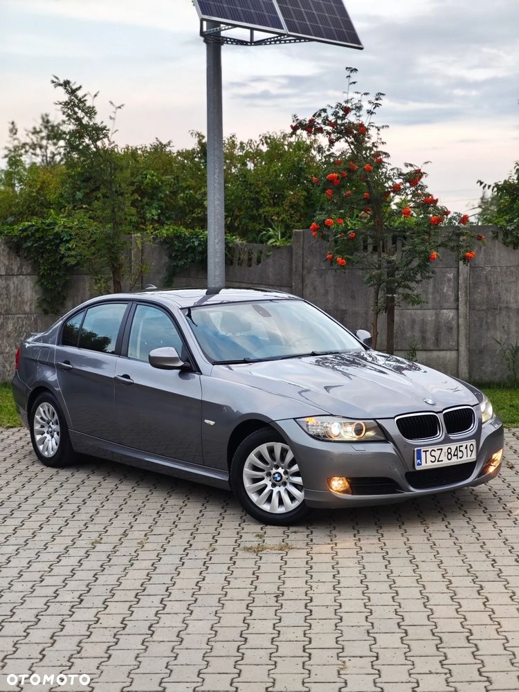 BMW Seria 3 318i Edition Lifestyle - 2