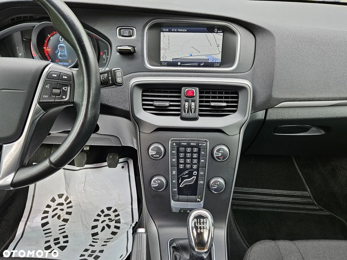 Volvo V40 D2 Momentum - 15