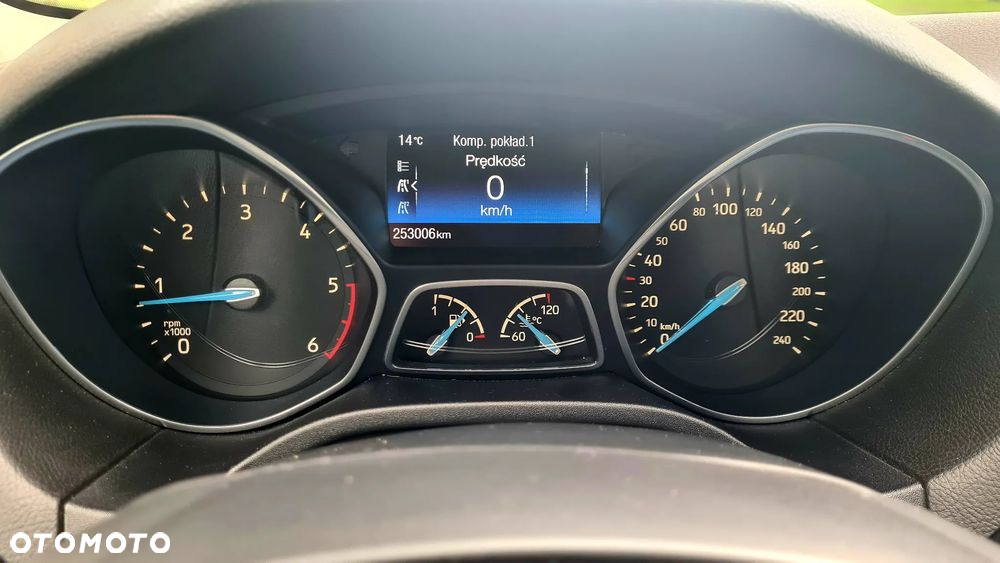 Ford Focus 1.5 TDCi Titanium - 11