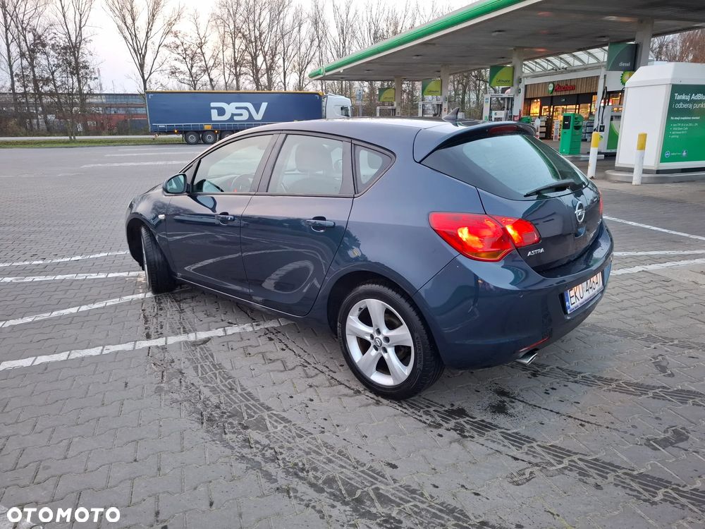 Opel Astra 1.4 Turbo Active - 4