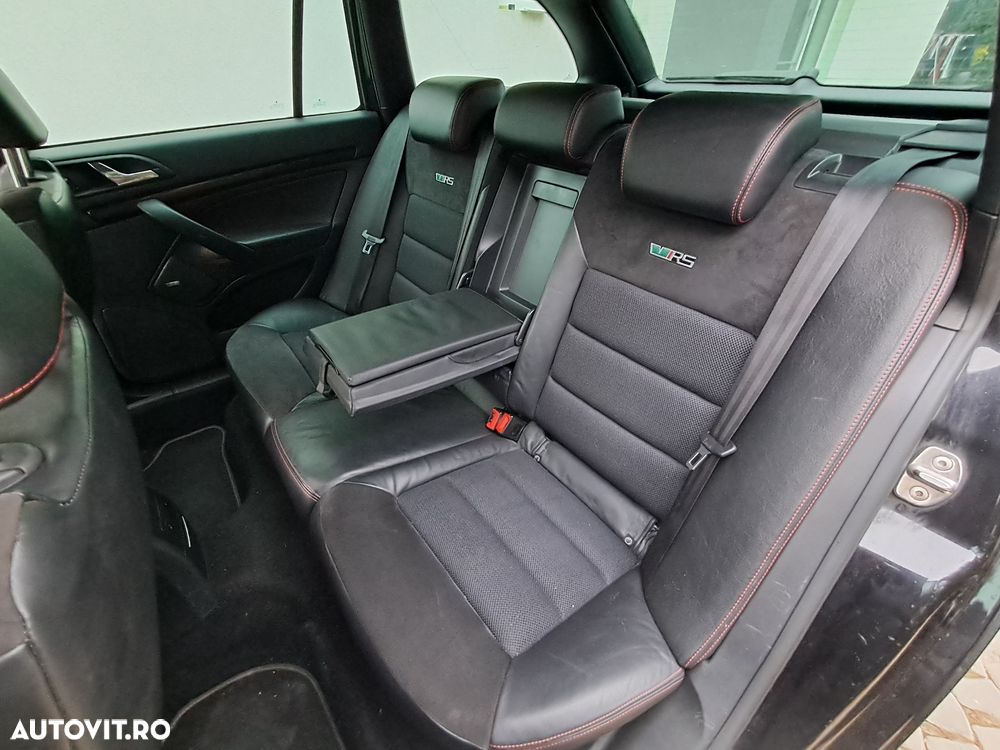 Skoda Octavia Combi 2.0 TDI DPF RS - 10