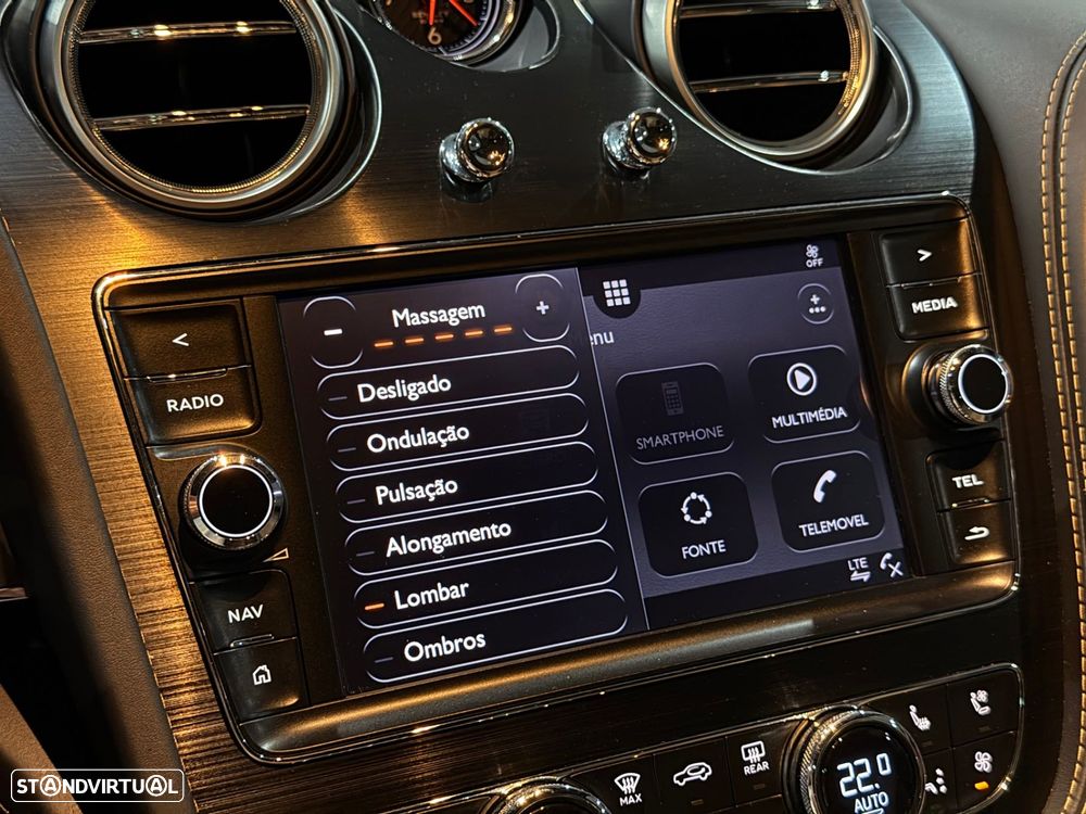 Bentley Bentayga V8 - 39