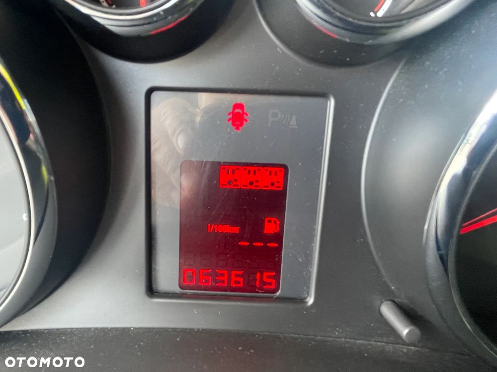 Opel Meriva - 10