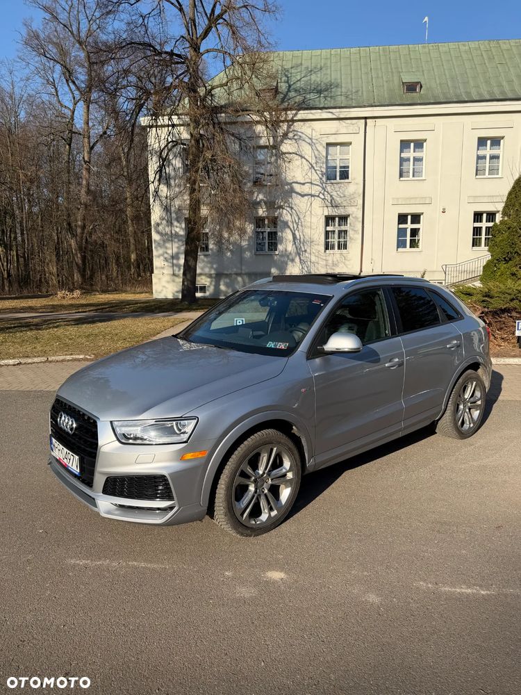 Audi Q3 2.0 TFSI Quattro S tronic sport - 2