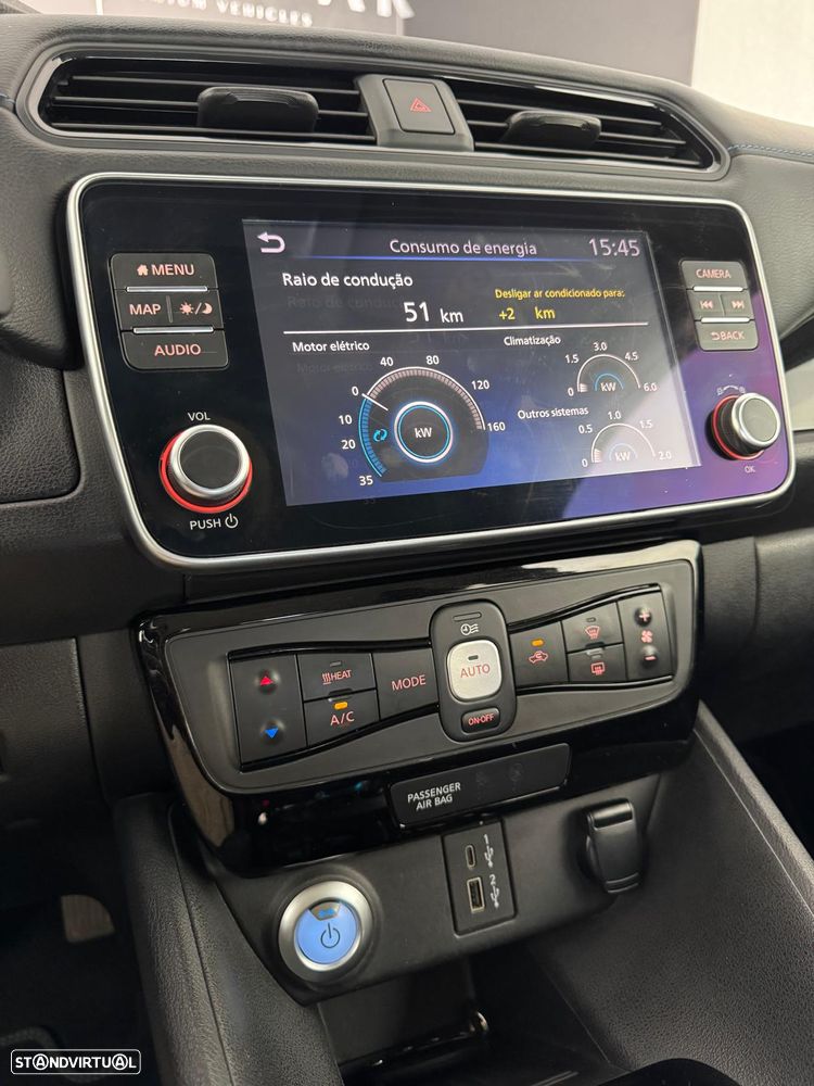 Nissan Leaf N-Connecta - 13
