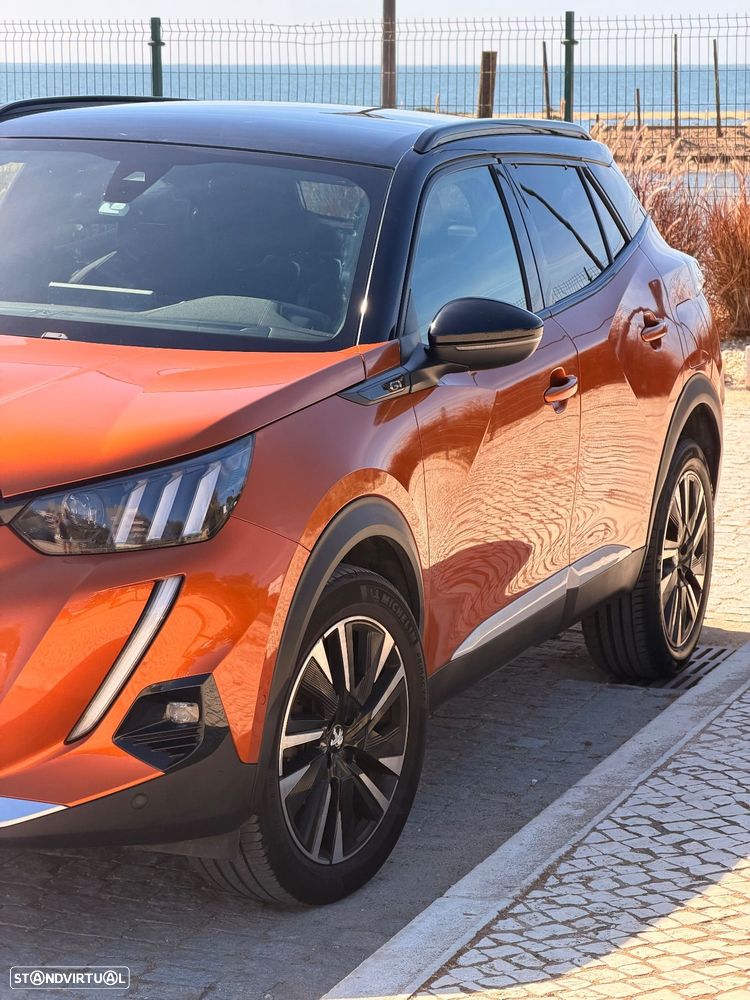 Peugeot 2008 1.2 PureTech GT EAT8 - 12