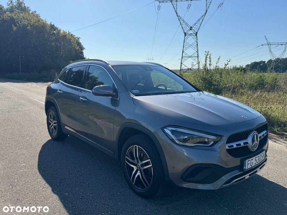 Mercedes-Benz GLA - 5