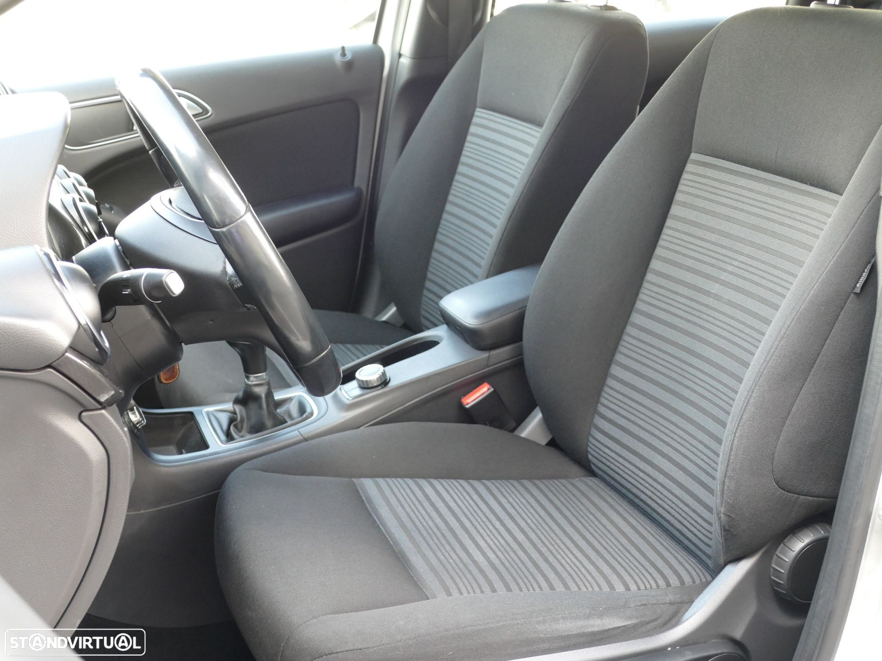 Mercedes-Benz B 200 CDi BlueEfficiency - 11