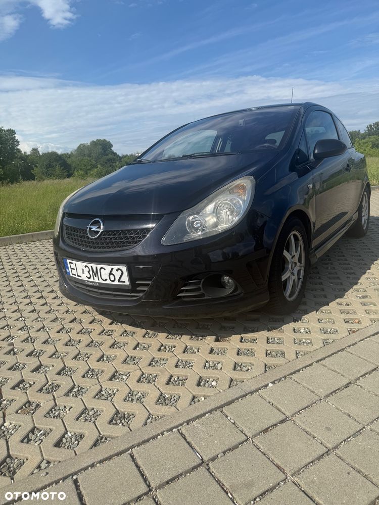 Opel Corsa 1.6T GSI - 5