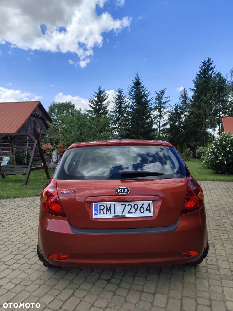 Kia Ceed 1.4 Comfort - 7