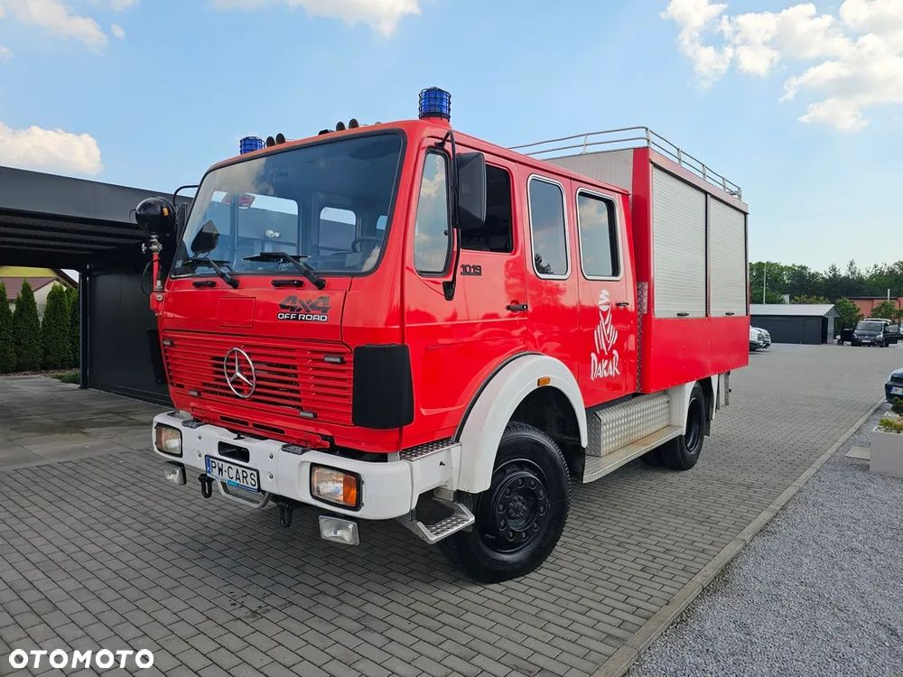 Mercedes-Benz 1019 AF 4X4 , 6-OSOB - 1
