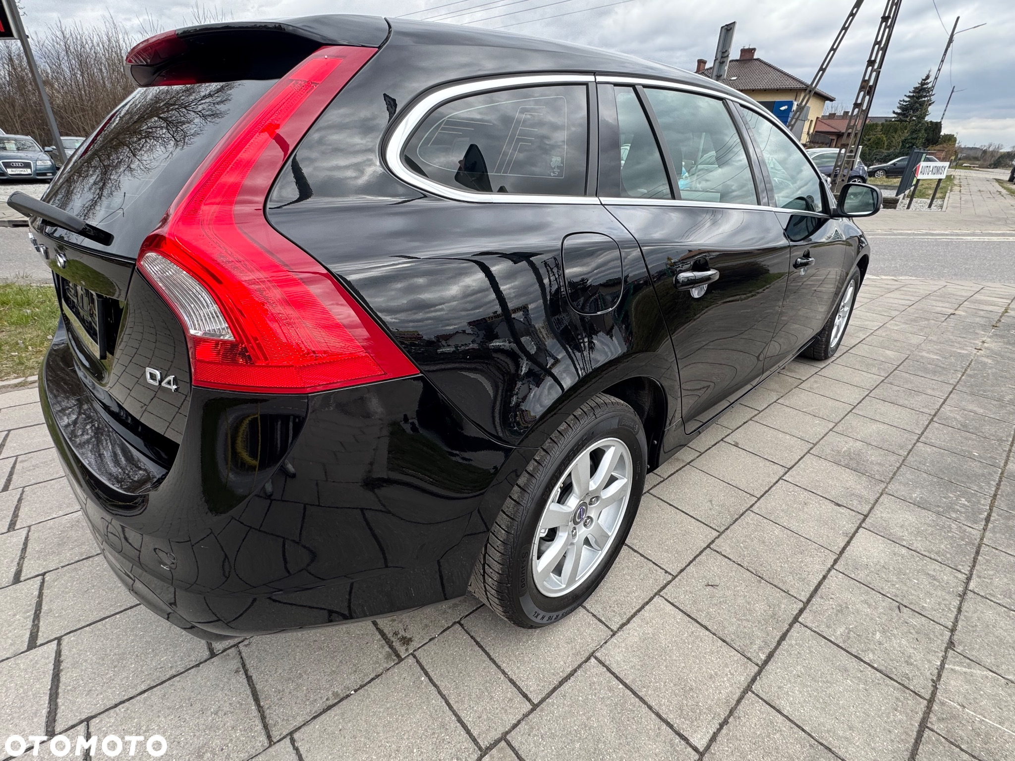 Volvo V60 D4 Momentum - 7