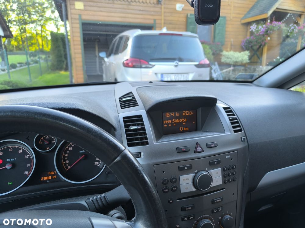 Opel Zafira - 7