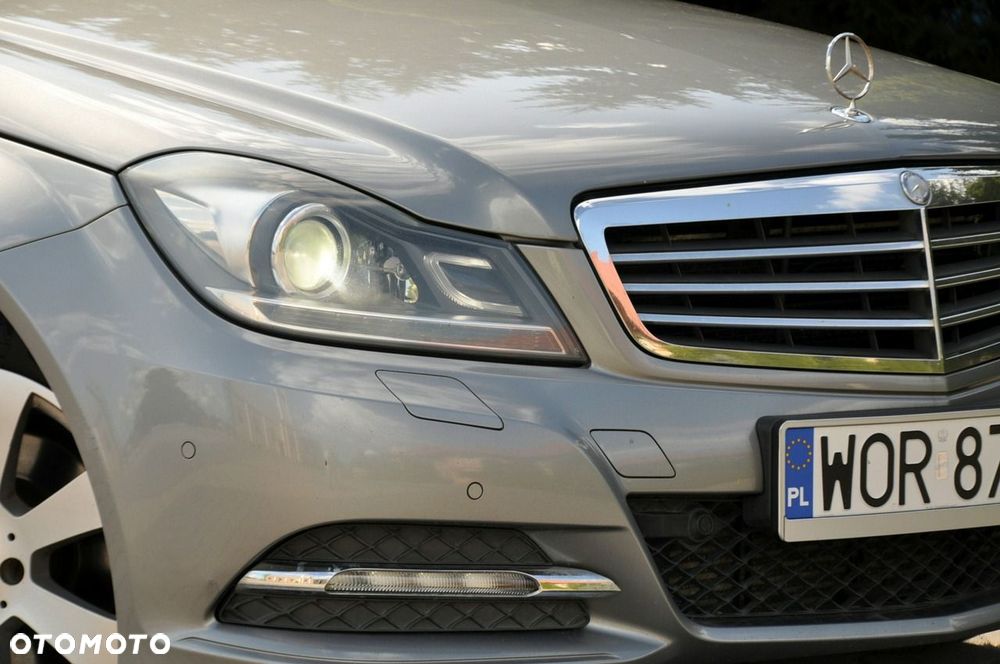 Mercedes-Benz Klasa C - 12