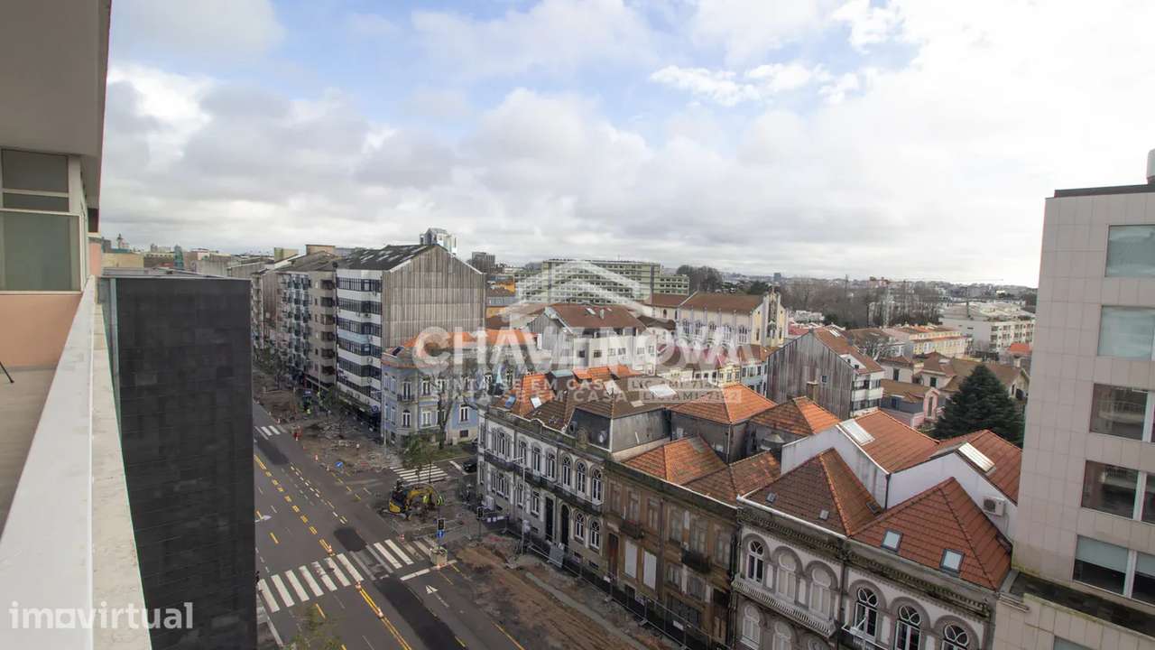 T3 Remodelado na Boavista, Terraço, Jardim e Garagem Dupla - PORTO - Grande imagem: 5/19