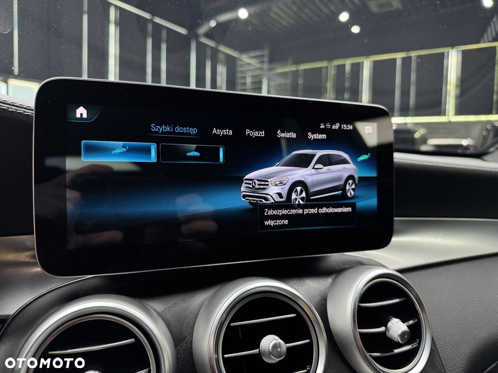 Mercedes-Benz GLC 200 d 4-Matic - 32