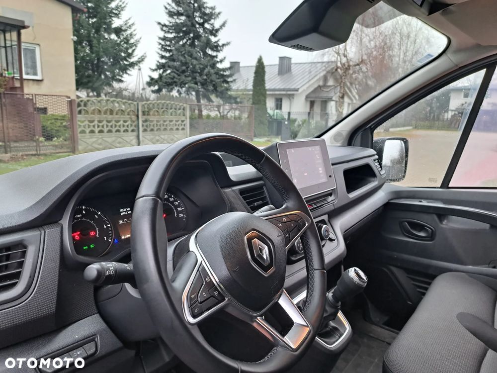 Renault Trafic - 8