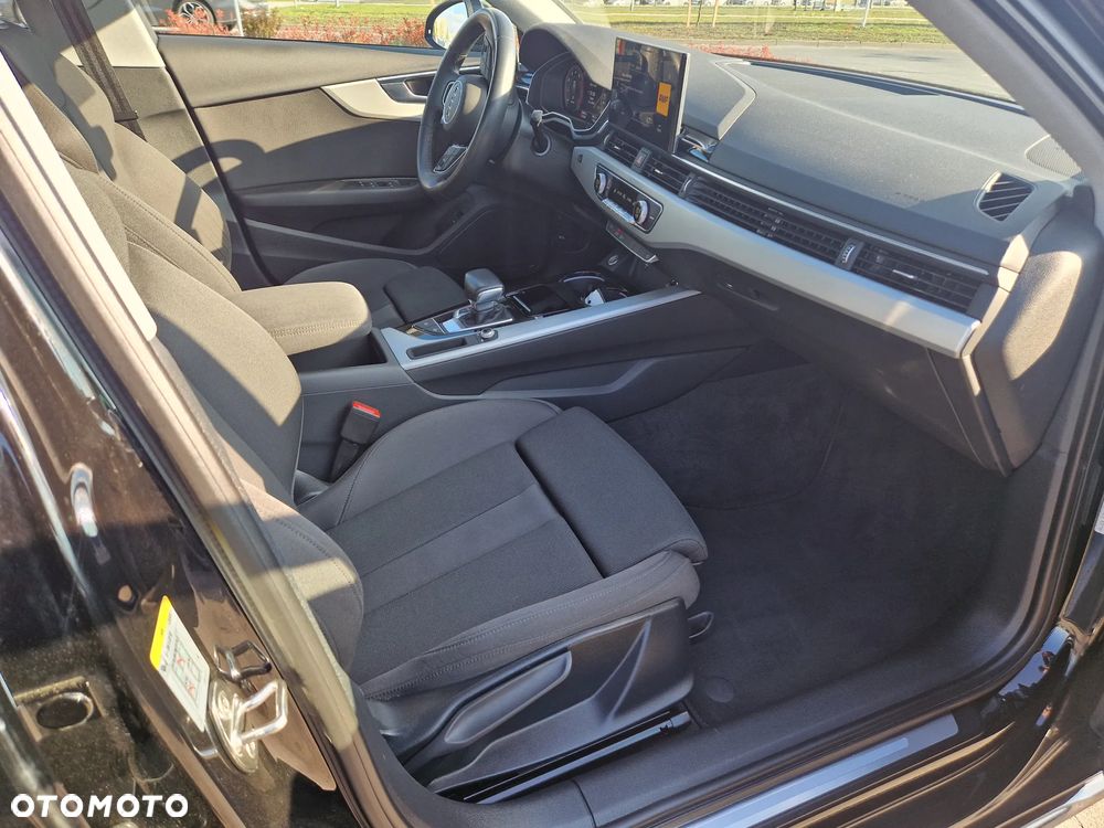 Audi A4 Avant 35 TFSI S tronic advanced - 15