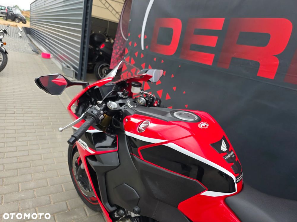 Honda CBR - 21