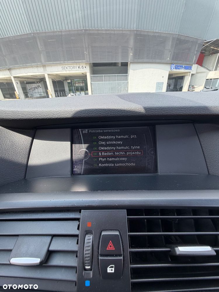 BMW X3 xDrive20d - 14