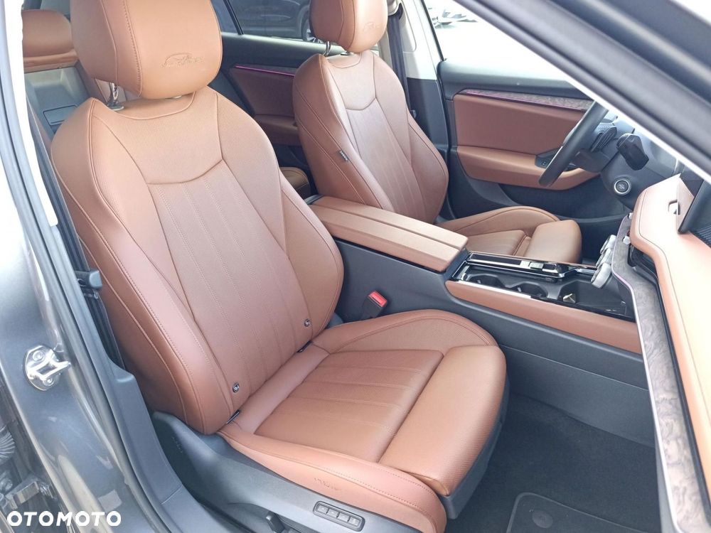 Skoda Superb 1.5 TSI Plug-in Hybrid L&K DSG - 17