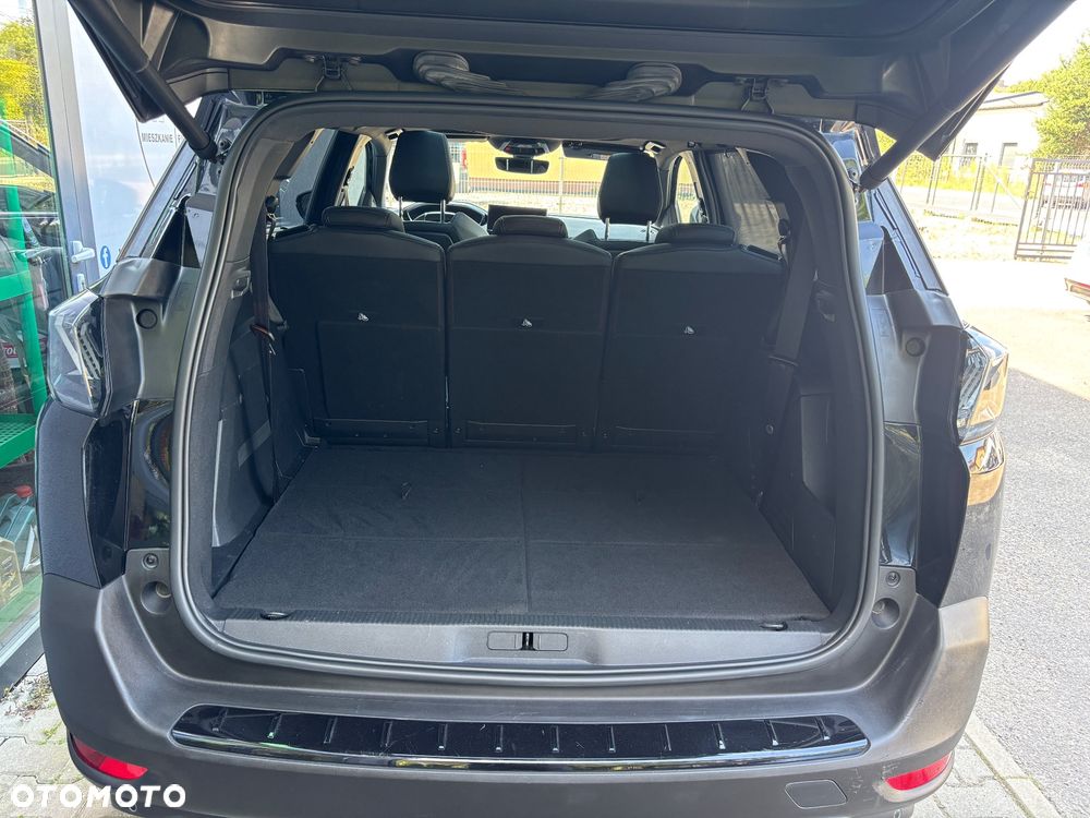 Peugeot 5008 1.6 PureTech GT Pack S&S EAT8 - 11