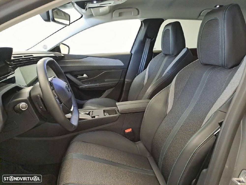 Peugeot 408 1.2 Hybrid Allure e-DCS6 - 9