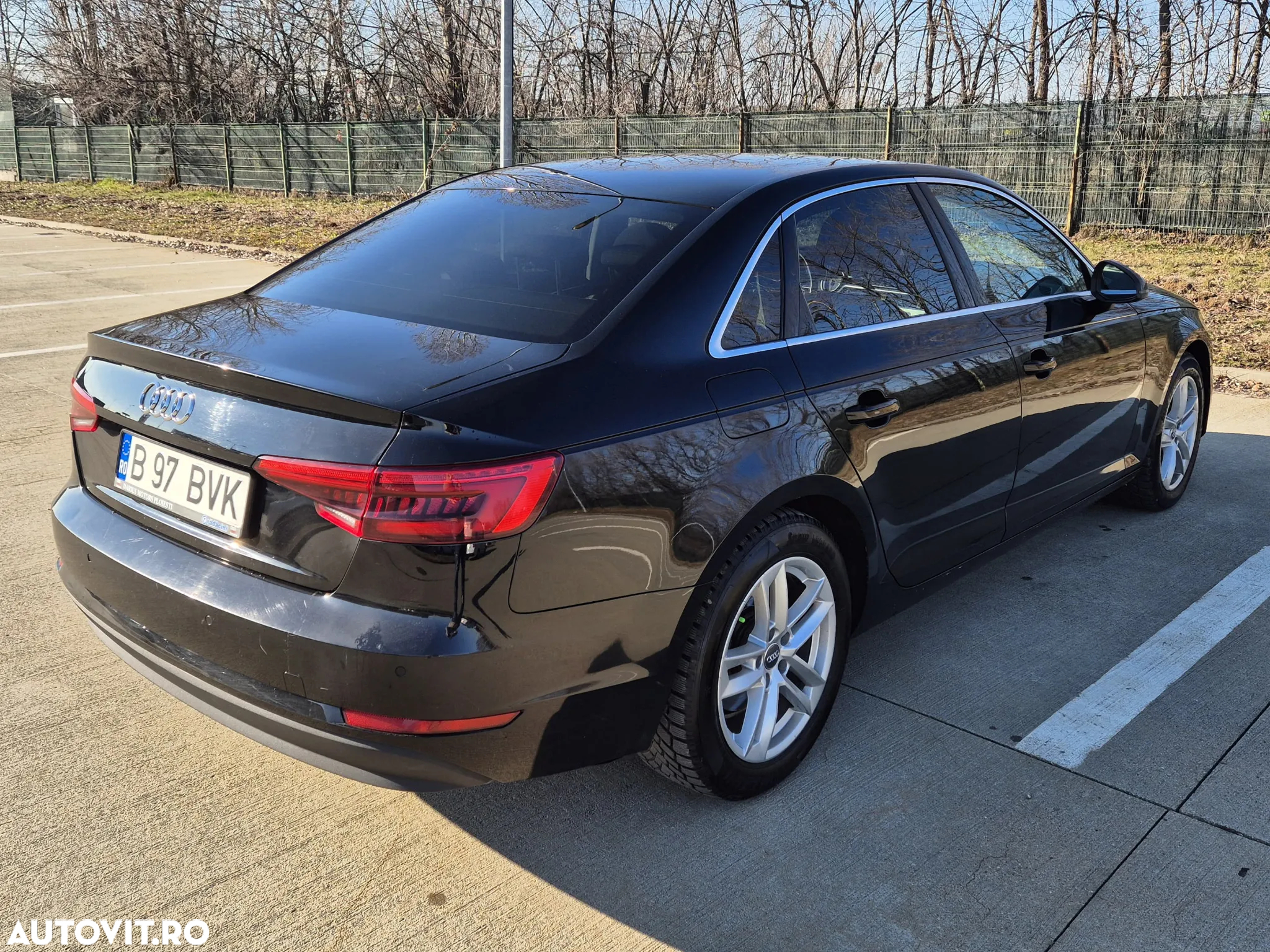 Audi A4 - 8