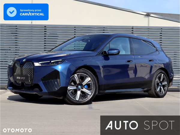 BMW iX xDrive40 76.6kWh