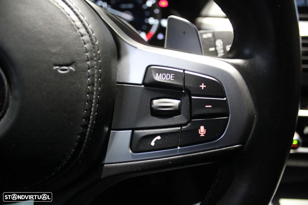 BMW 520 d Pack M Auto - 12