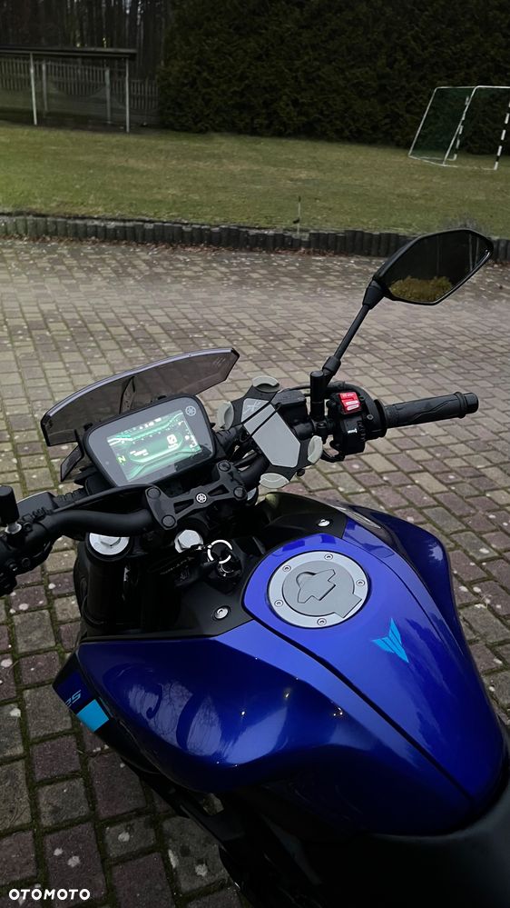 Yamaha MT - 7